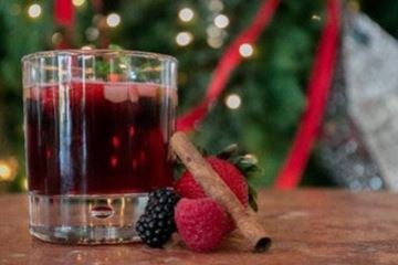 Nueva receta de coctel navideño de Velas Vallarta para celebrar las fiestas decembrinas