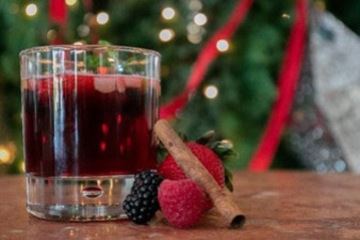 Nueva receta de coctel navideño de Velas Vallarta para celebrar las fiestas decembrinas