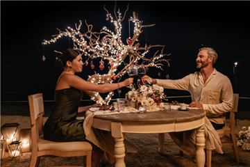 Velas Resorts presenta una experiencia de propuesta de matrimonio guiada por la astronomía