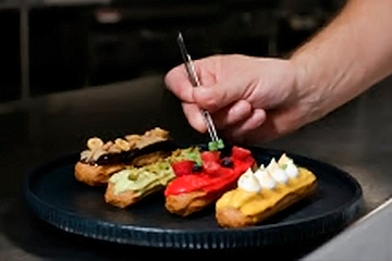 Los nuevos talleres de comida y bebida brindan experiencias gourmet de aprendizaje en Velas Resorts