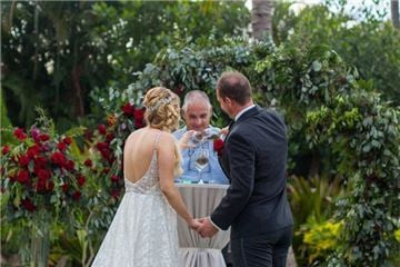 Experiencia de boda secreta debuta en Casa Velas 
