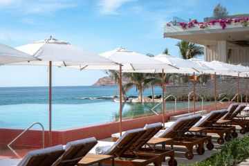 La Experiencia Billionaire Buyout de $600 mil dólares en Grand Velas Boutique Los Cabos recrea lo vivido en los videos virales de estos TikTokers