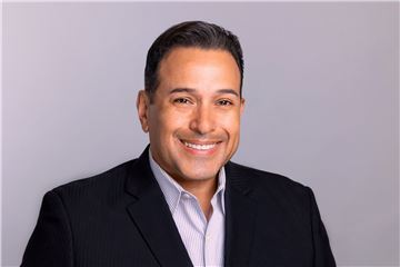 Rubén Pérez recibe el nombramiento como Director Regional de Ventas del Suroeste de Estados Unidos para Grupos y Convenciones en Velas Resorts 