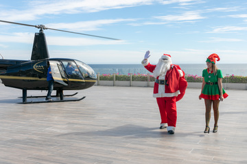 Santa Claus llega de forma única en helicóptero, actividades familiares y mucho más en la temporada navideña de Velas Resorts