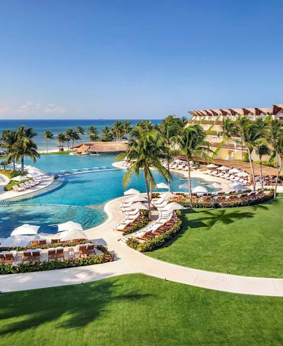 Un resort de lujo en la Riviera Maya frente al mar Caribe de México